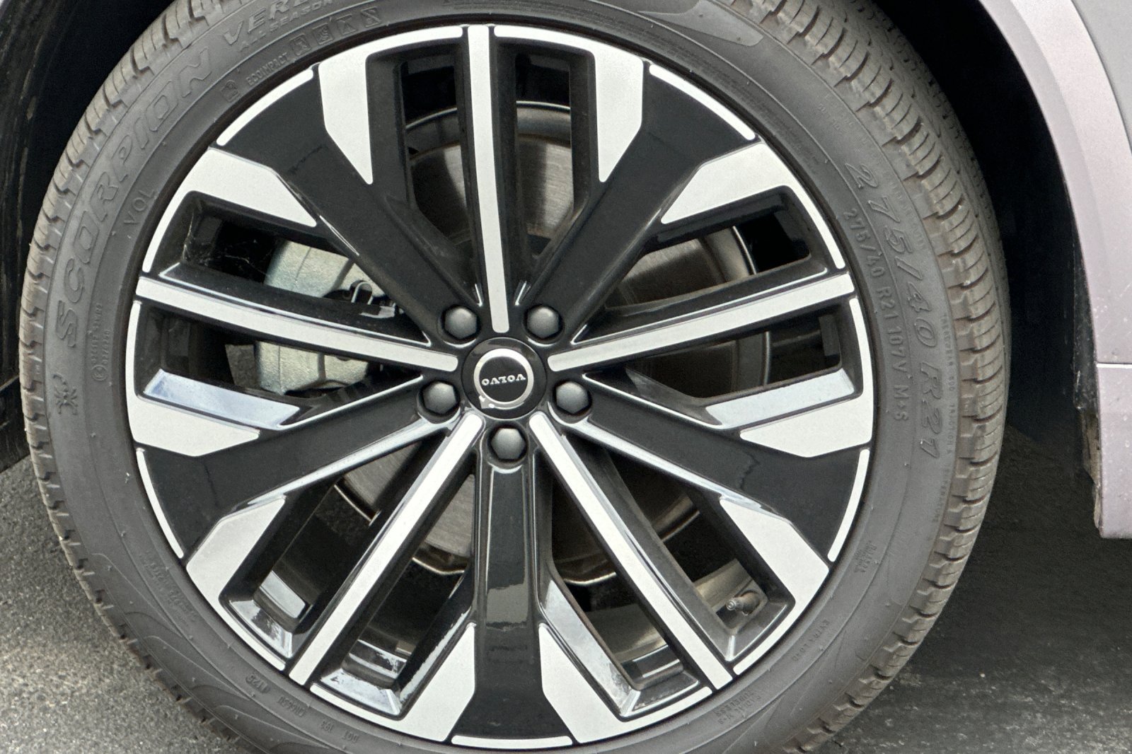 Used 2026 Volvo XC90 B6 Core AWD/4WD image 35