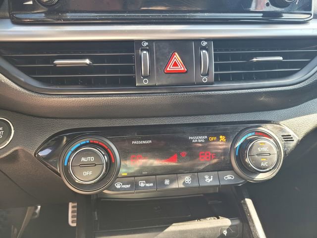 Used 2023 Kia Forte GT-Line w/ GT-Line Premium Package image 24