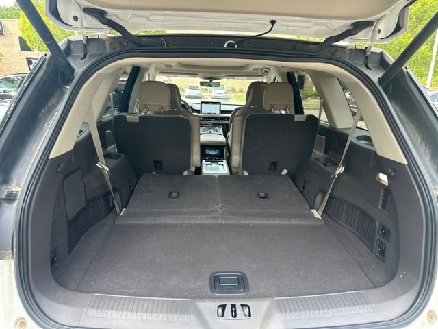 Used 2020 Lincoln Aviator Reserve w/ Equipment Group 202A AWD/4WD image 14
