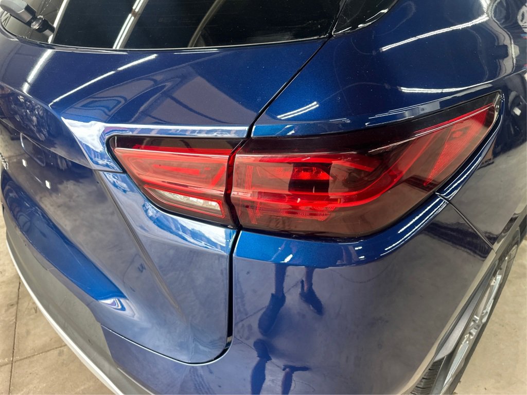 Used 2023 Chevrolet Blazer LT w/ Driver Confidence Package image 21