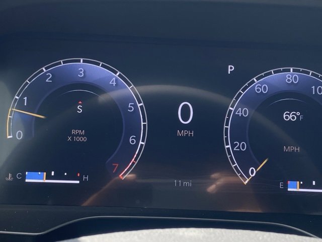 New 2025 Jeep Grand Cherokee L Limited w/ Luxury Tech Group II image 21