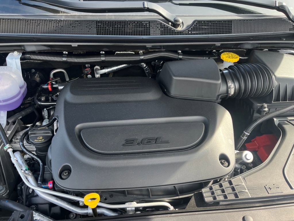 New 2026 Chrysler Pacifica Select image 32