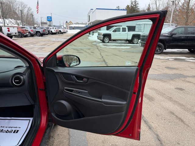 Used 2019 Hyundai Kona SE image 26