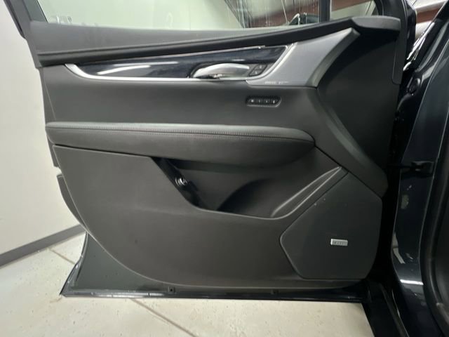 Certified 2023 Cadillac XT5 Premium Luxury AWD/4WD image 23