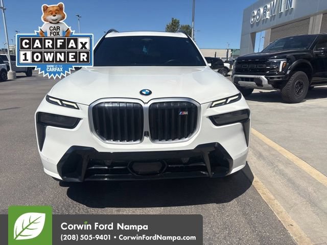 Used 2025 BMW X7 M60i AWD/4WD image 3