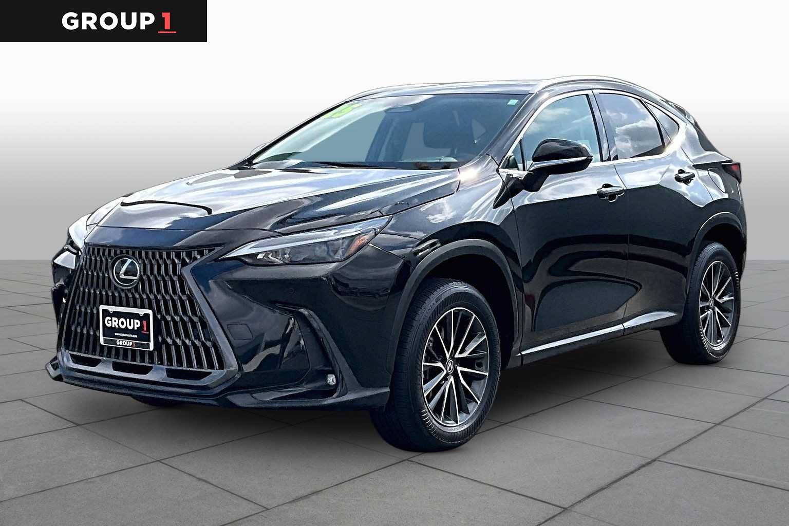 Used 2025 Lexus NX 250 FWD image 1