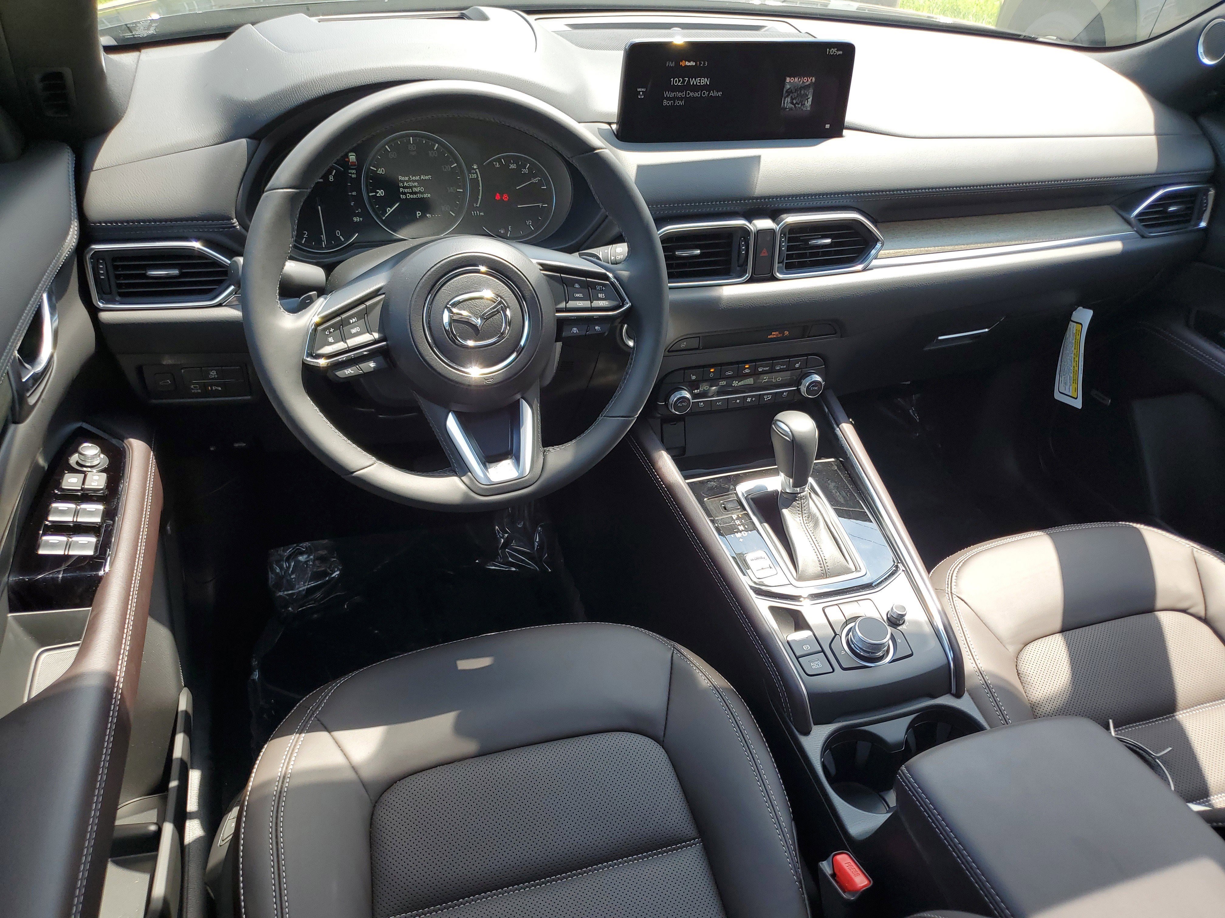 New 2025 MAZDA CX-5 Signature image 10