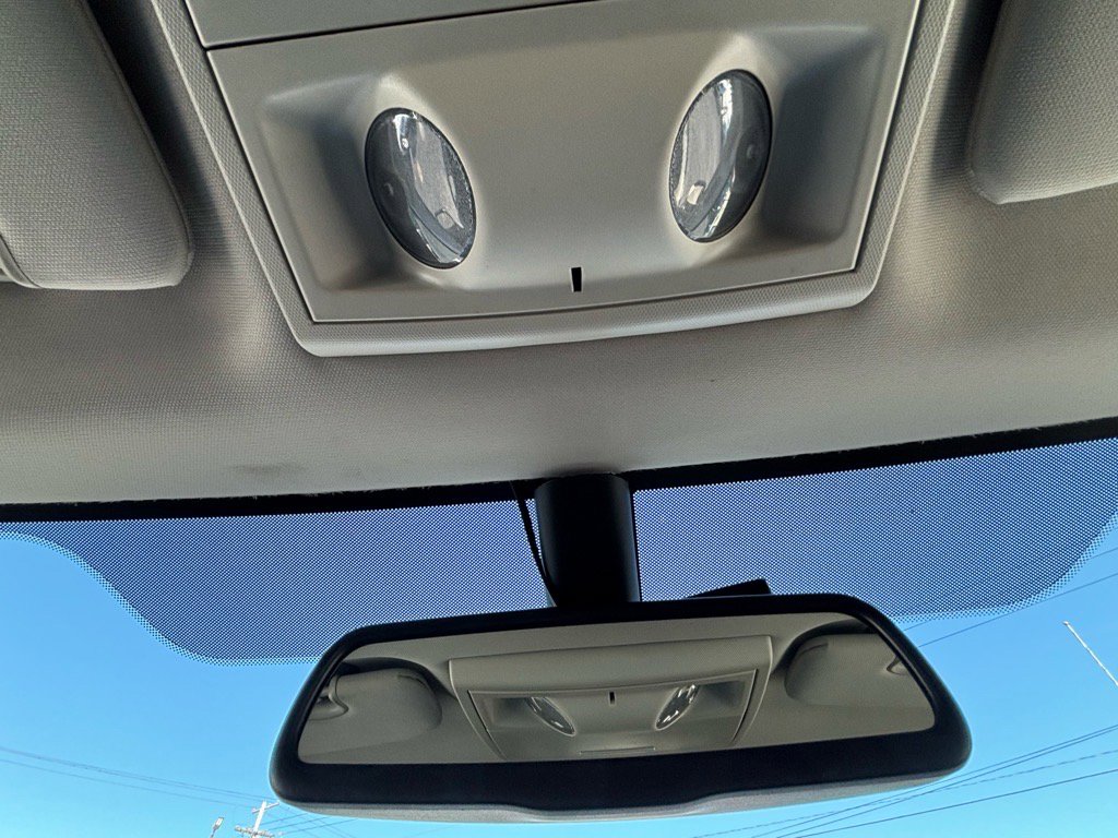 Used 2018 Dodge Grand Caravan SE image 36