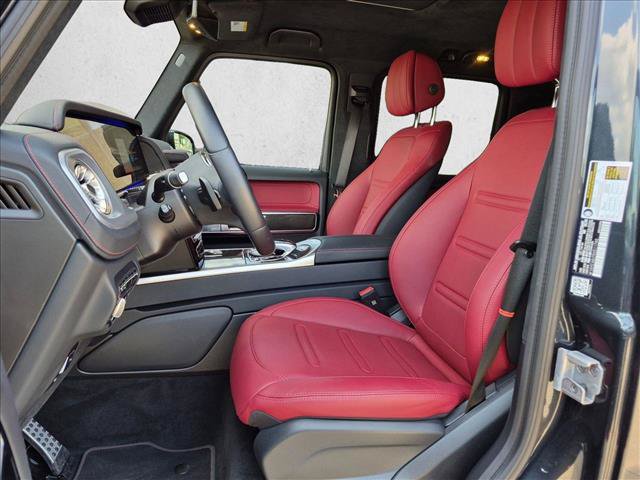 Used 2024 Mercedes-Benz G 550 image 5
