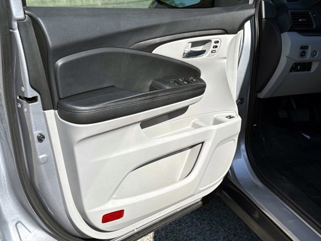 Used 2022 Honda Pilot Special Edition image 19