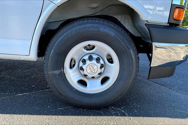New 2025 Chevrolet Express 2500 Extended w/ Driver Convenience Package RWD image 9