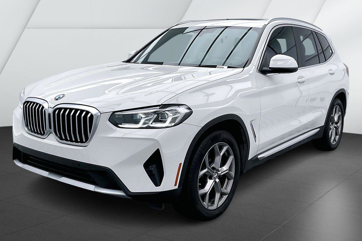 Certified 2022 BMW X3 xDrive30i w/ Premium Package 2