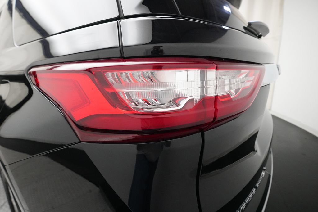 Used 2020 Chevrolet Traverse High Country AWD/4WD image 34