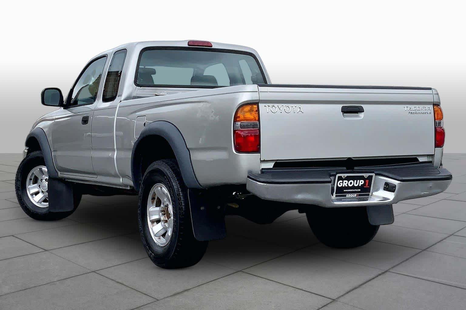 Used 2003 Toyota Tacoma PreRunner RWD image 9