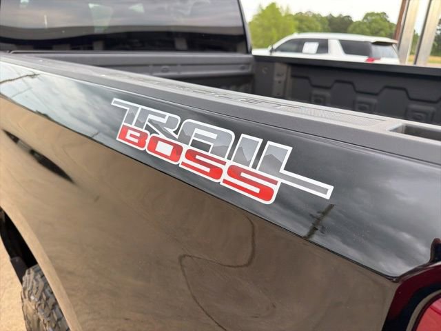 Used 2025 Chevrolet Silverado 1500 Custom Trail Boss image 10
