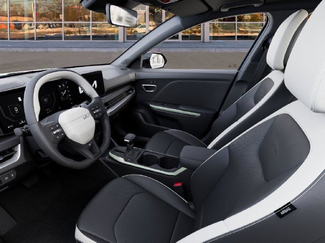 New 2026 Kia K4 EX FWD image 17