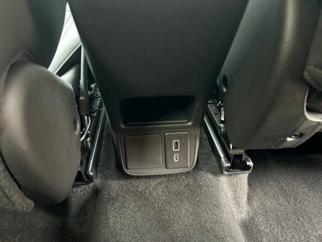 Used 2023 Buick Encore GX Preferred w/ Cold Weather Comfort Package AWD/4WD image 33