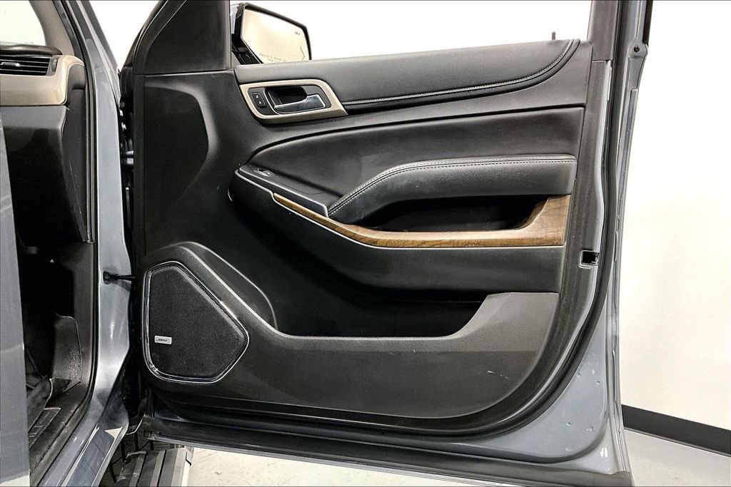 Used 2018 GMC Yukon Denali w/ Denali Ultimate Package AWD/4WD image 23
