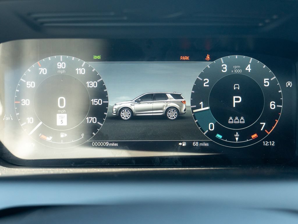 New 2026 Land Rover Discovery Sport Landmark AWD/4WD image 13
