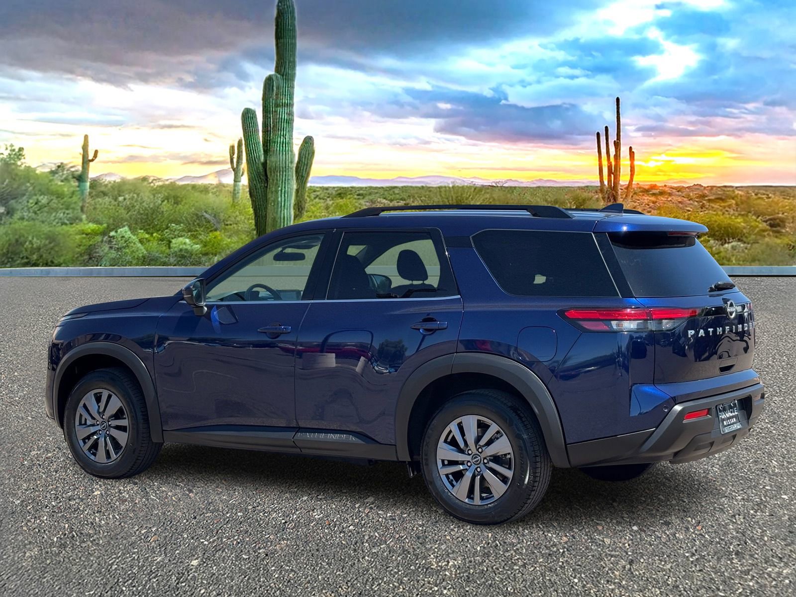 Certified 2025 Nissan Pathfinder SV image 4