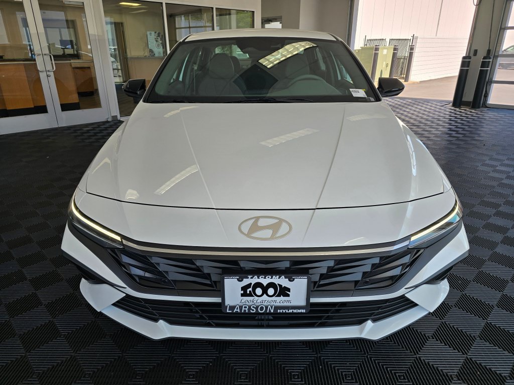 New 2026 Hyundai Elantra Sport FWD image 8