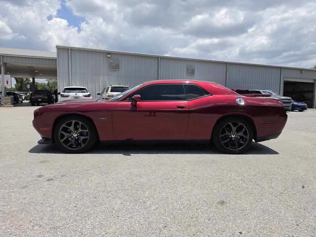 Certified 2019 Dodge Challenger R/T RWD image 6