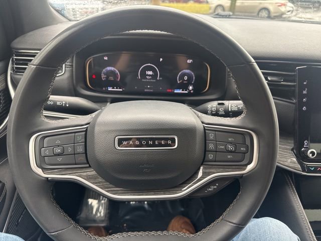 Used 2022 Jeep Wagoneer Series III image 15