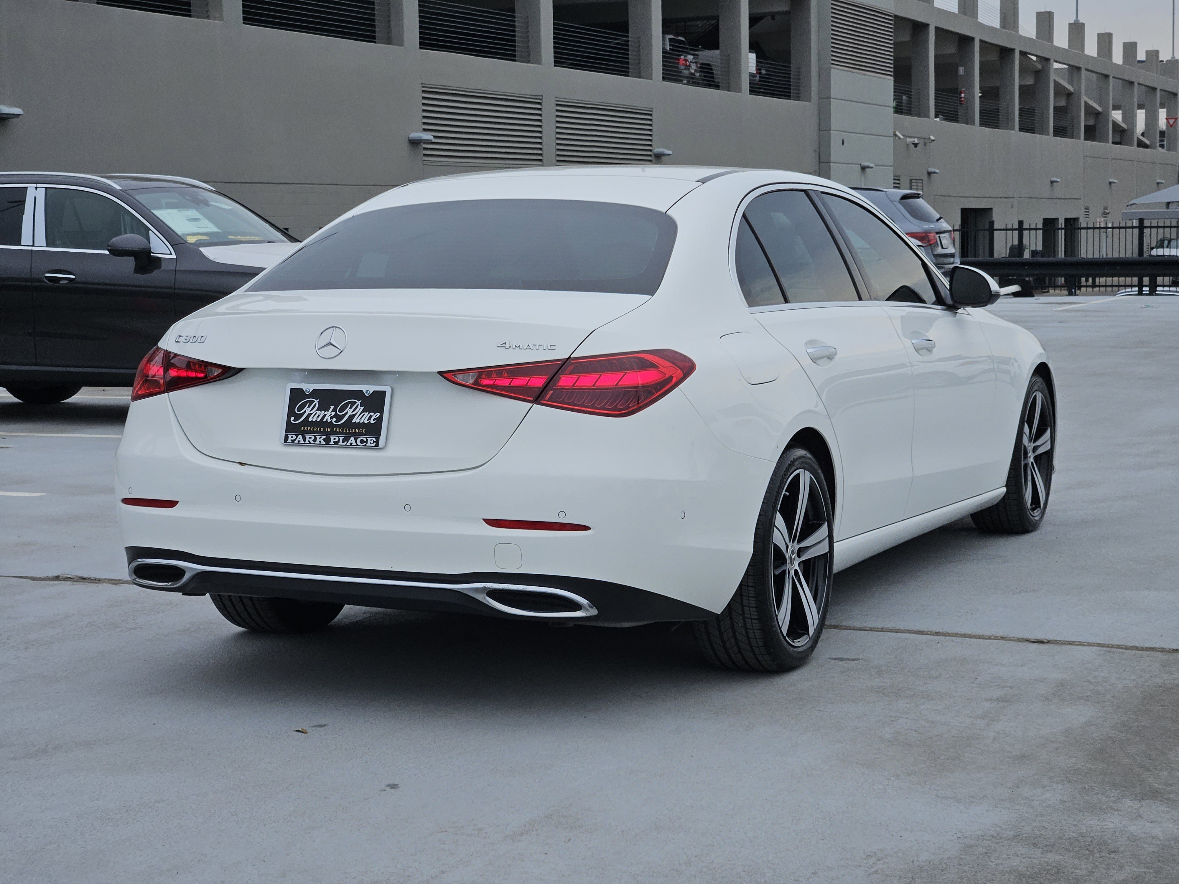 Used 2025 Mercedes-Benz C 300 4MATIC Sedan image 8