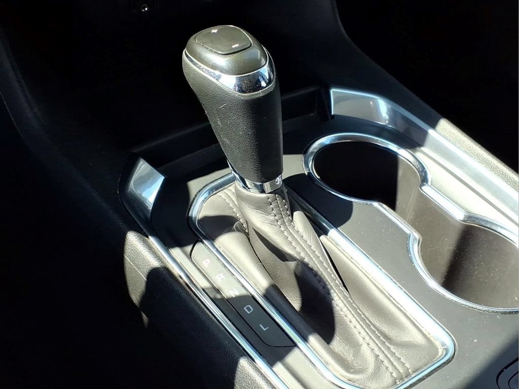 Used 2020 Chevrolet Traverse LS w/ LPO, Floor Liner Package FWD image 29