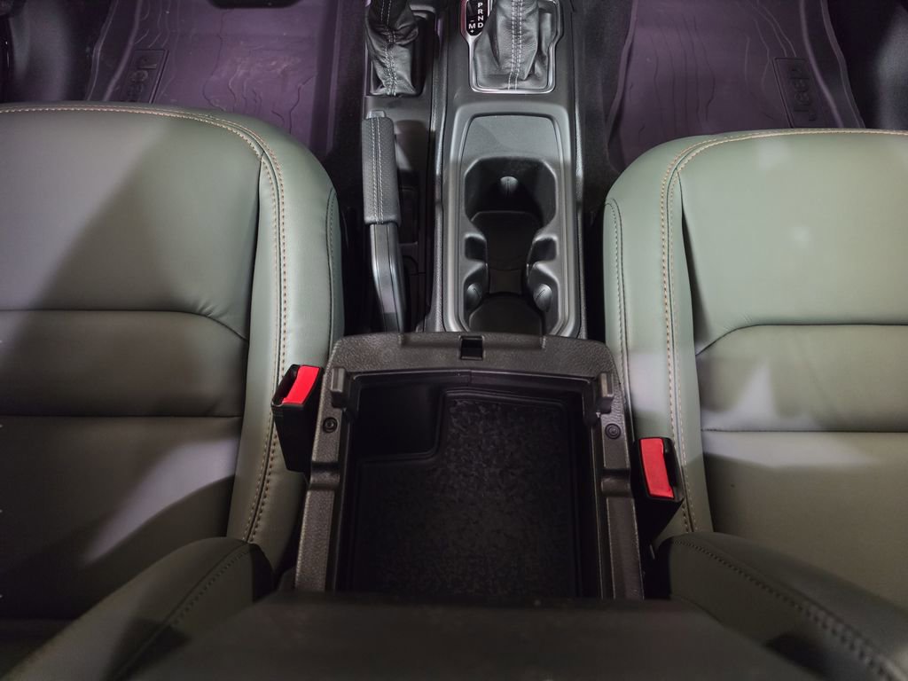 New 2026 Jeep Gladiator Mojave w/ Safety Group image 17