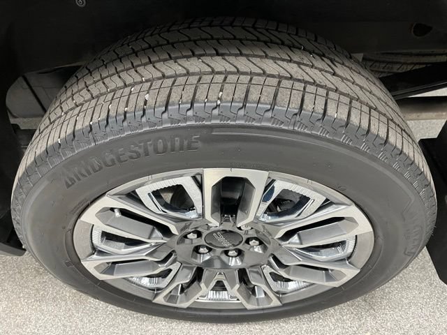 Used 2025 GMC Sierra 1500 Denali Ultimate AWD/4WD image 16