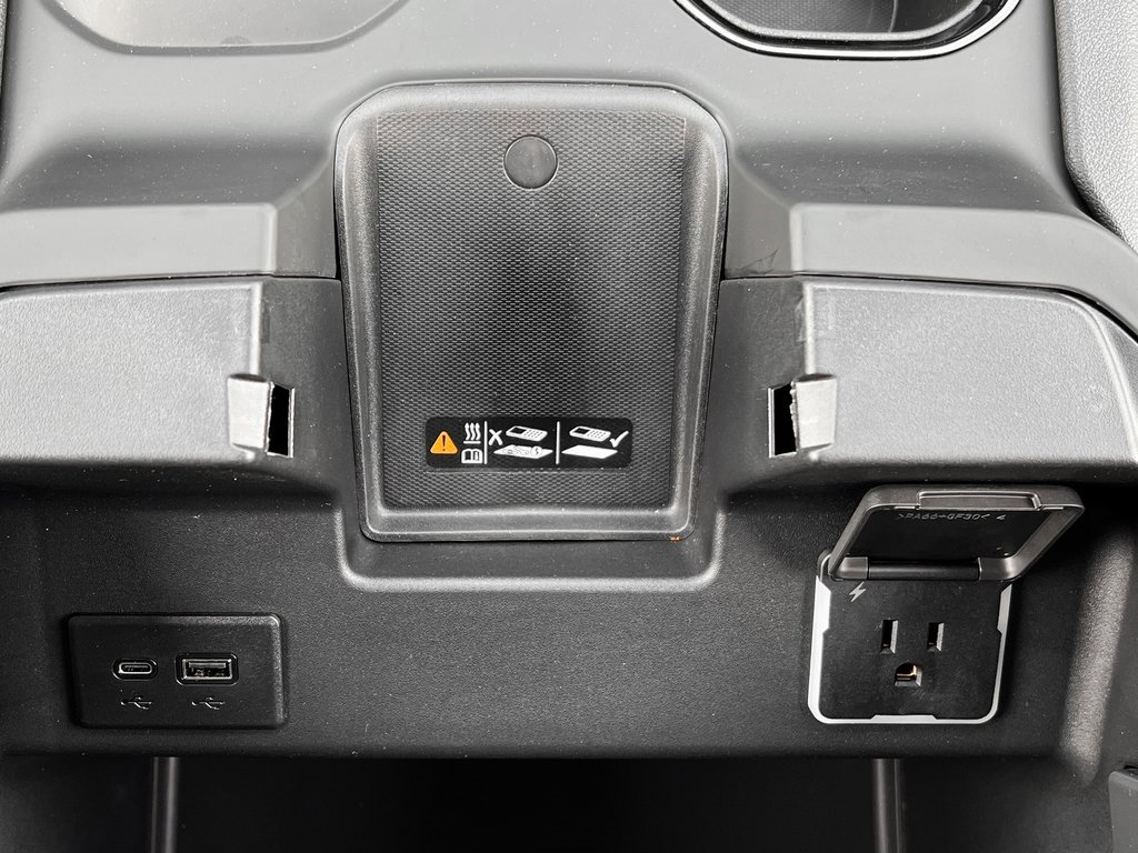 Used 2025 GMC Sierra 1500 AT4 w/ AT4 Premium Package image 27