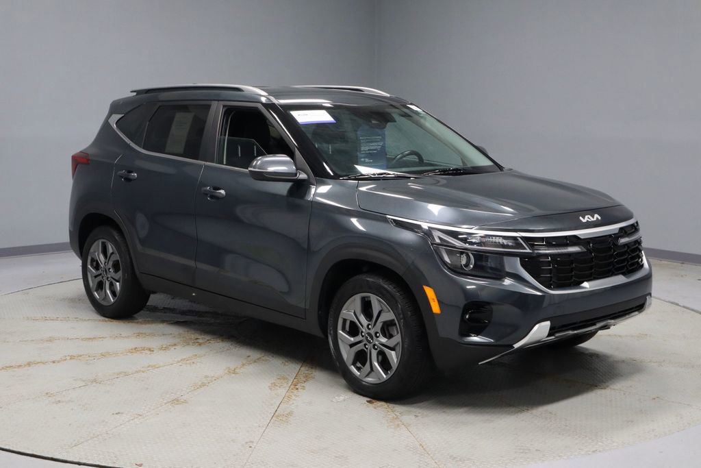 Used 2024 Kia Seltos S AWD/4WD image 1