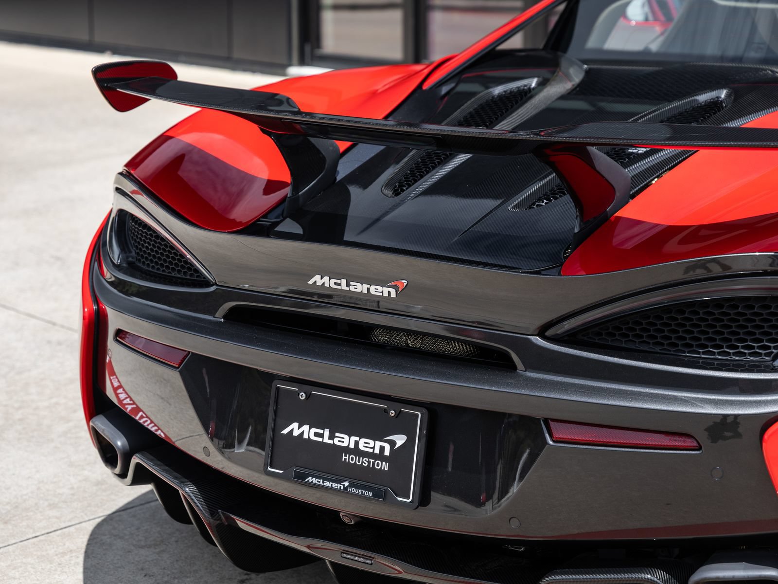 Used 2016 McLaren 570S Coupe RWD image 20