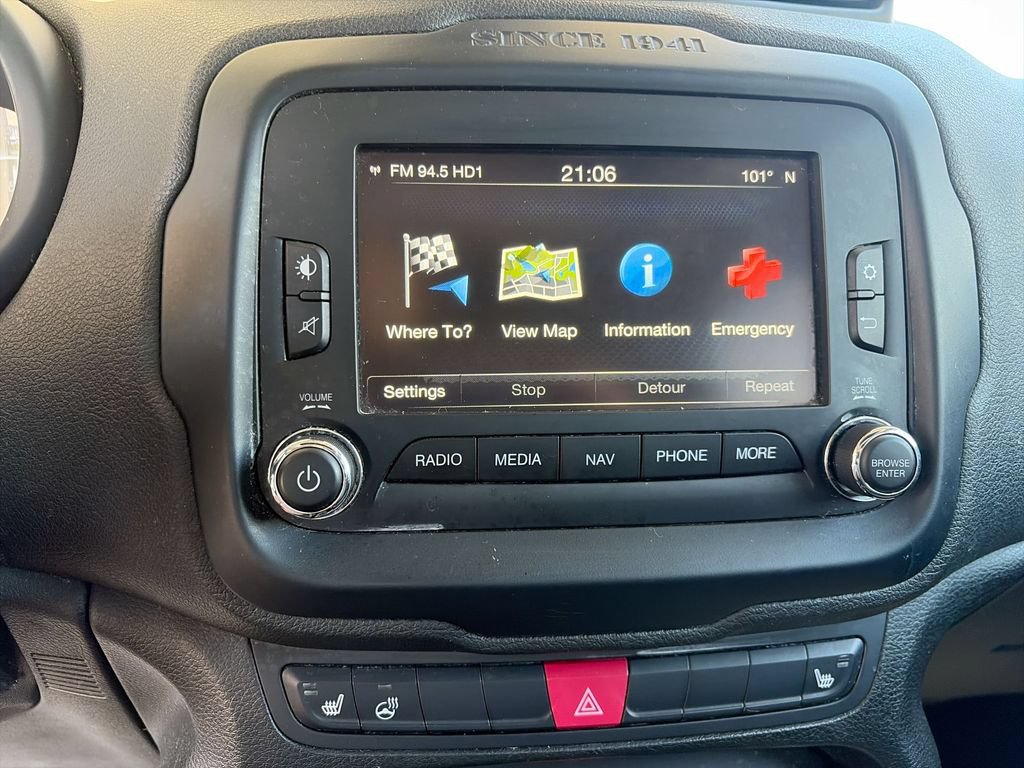 Used 2016 Jeep Renegade Limited FWD image 22