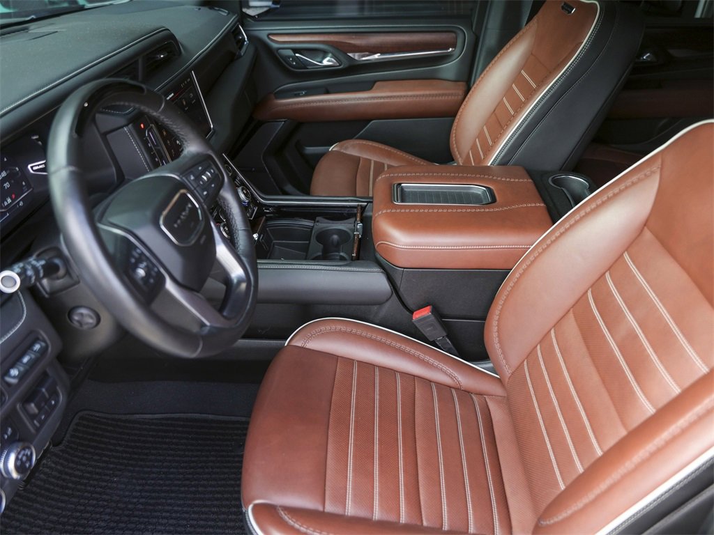 Used 2023 GMC Yukon Denali Ultimate image 16