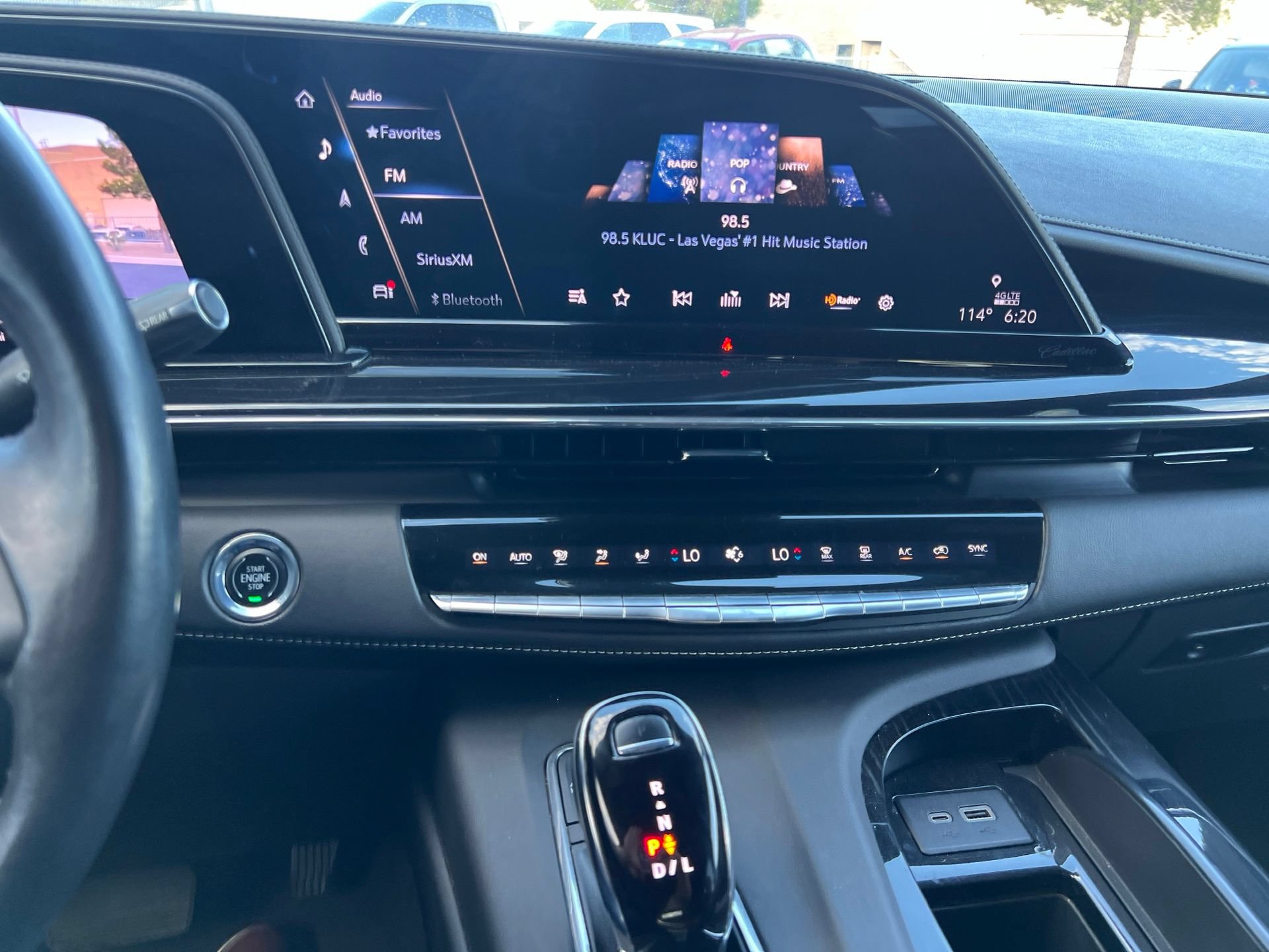 Used 2023 Cadillac Escalade Sport AWD/4WD image 38