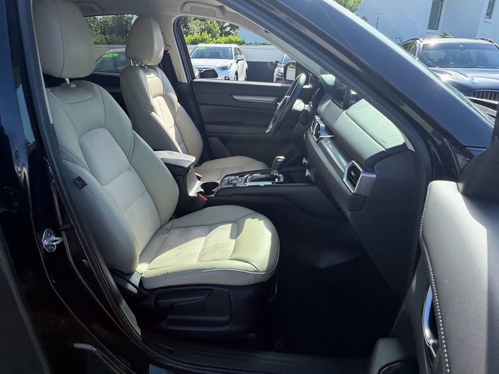 Certified 2021 MAZDA CX-5 Touring FWD image 17