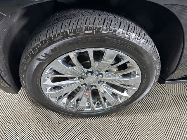 Used 2022 GMC Yukon XL Denali image 10