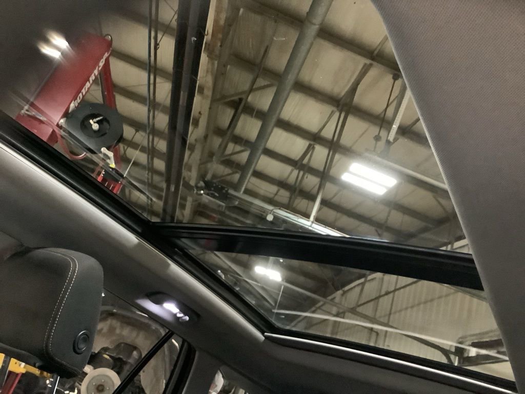 Used 2018 GMC Terrain SLE w/ Driver Convenience Package image 39