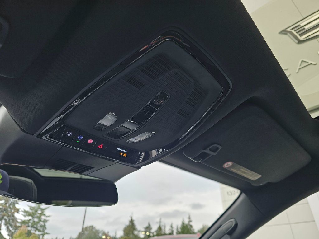 New 2027 Cadillac Lyriq Luxury AWD/4WD image 31