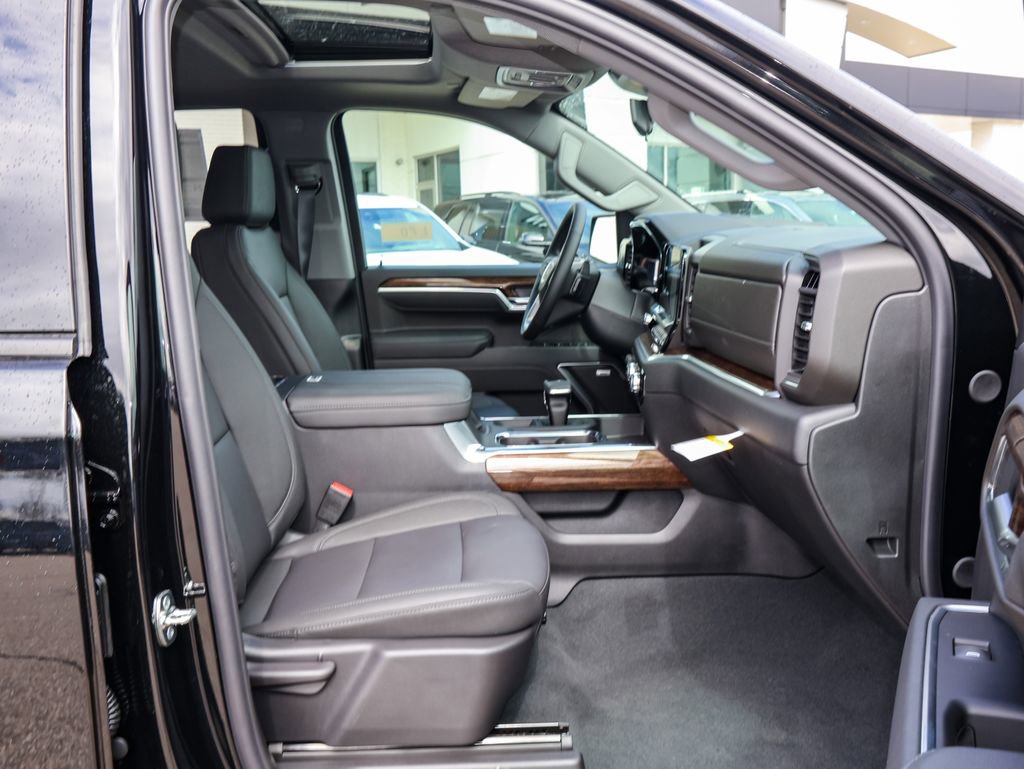 New 2026 GMC Sierra 1500 Elevation image 31