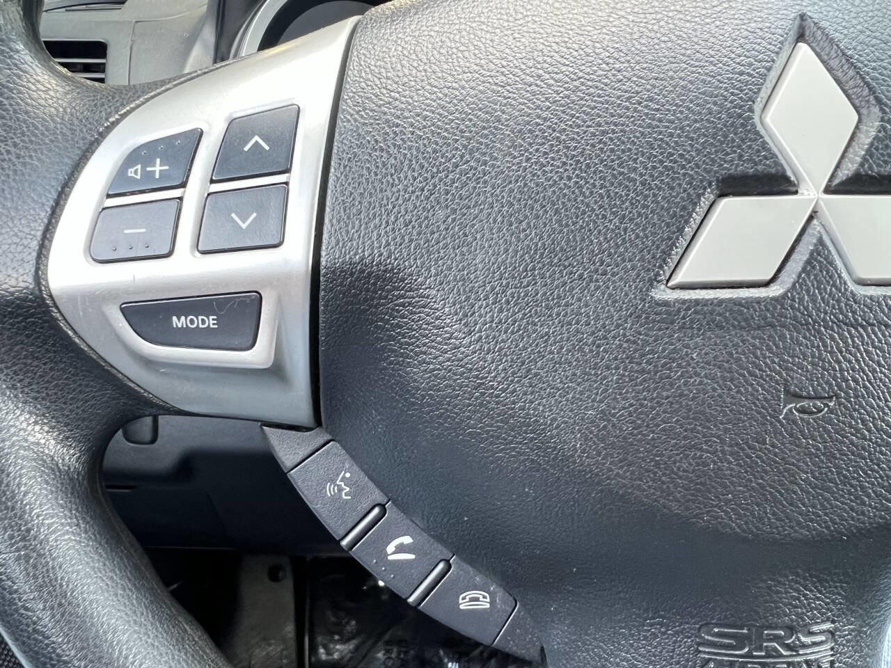 Used 2013 Mitsubishi Lancer ES image 15