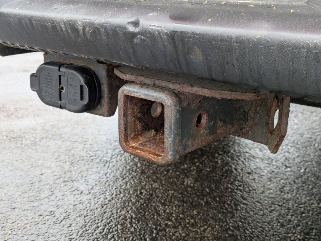 Used 2012 Ford F150 XLT w/ XTR Pkg image 17