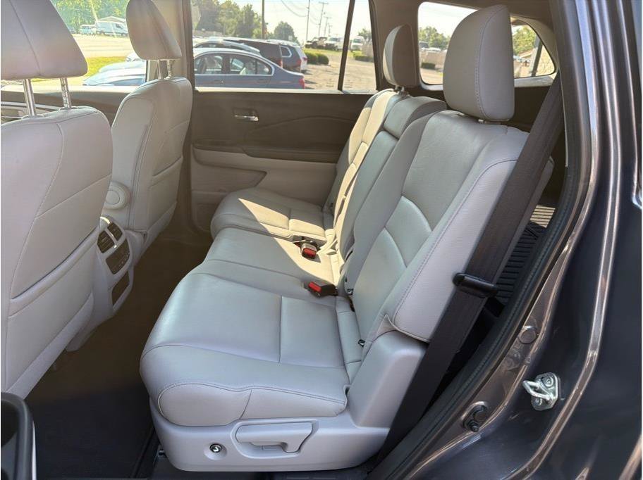 Used 2018 Honda Pilot EX-L image 13