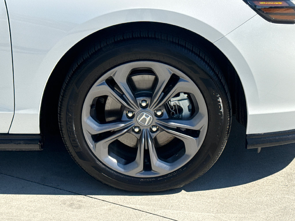 Certified 2026 Honda Accord EX-L image 11