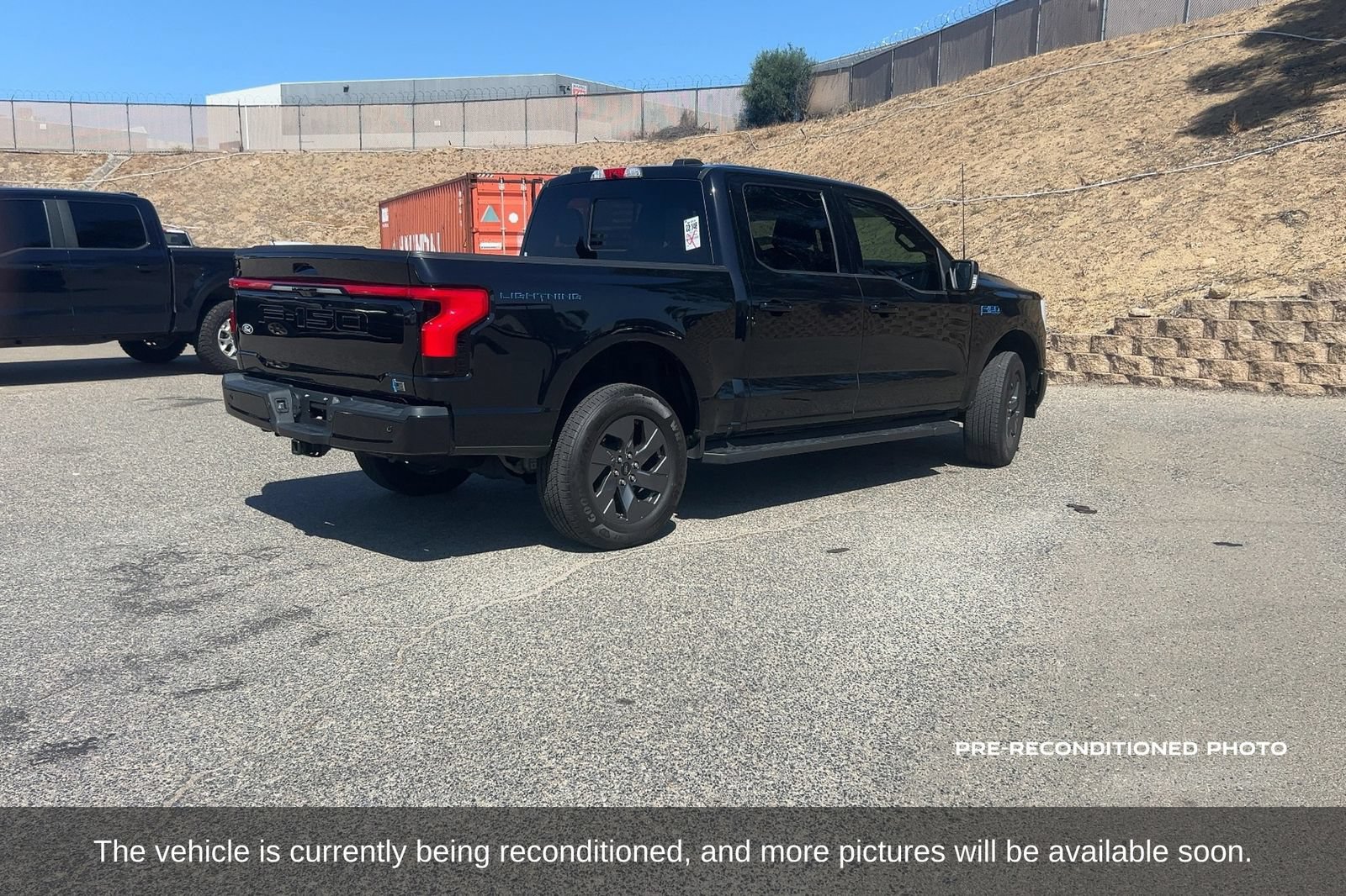 Used 2024 Ford F150 Lightning Lariat AWD/4WD image 6