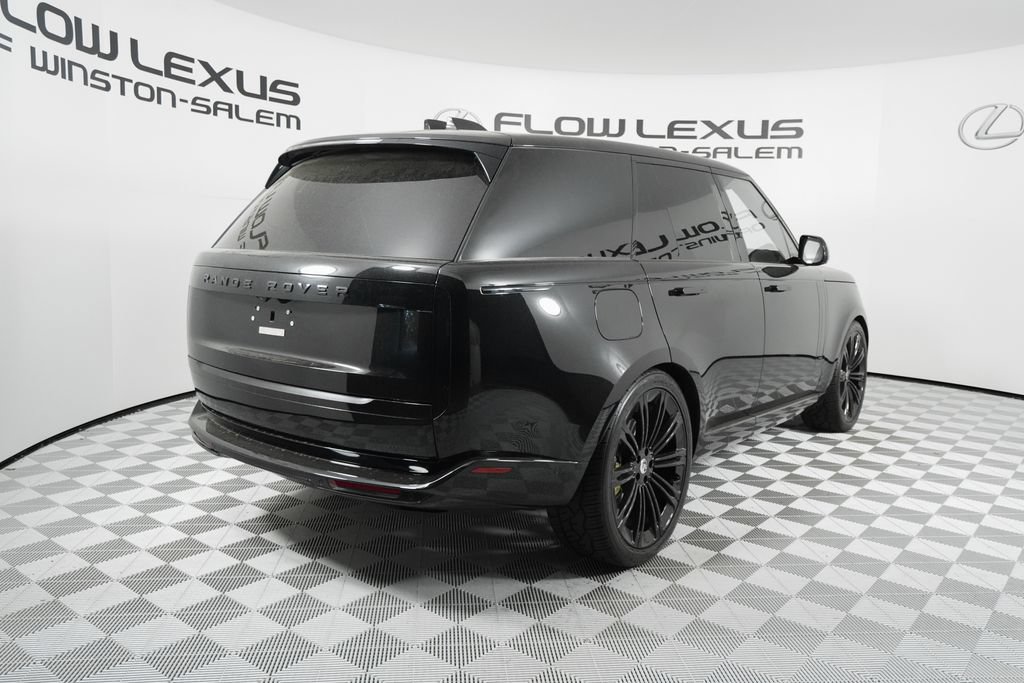 Used 2023 Land Rover Range Rover SE AWD/4WD image 7