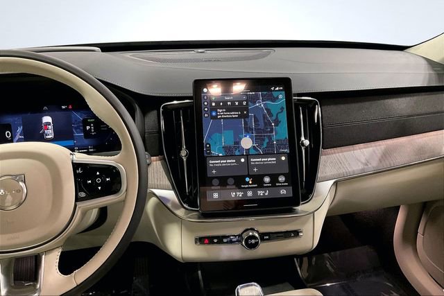New 2026 Volvo XC90 T8 Ultra w/ Protection Package Premier image 7