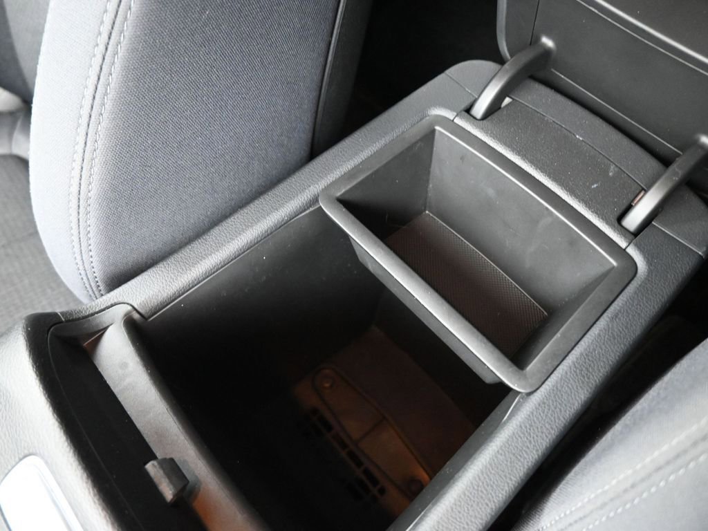 Used 2023 Hyundai Santa Fe SE image 31